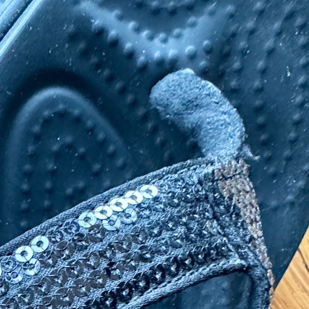 CROCS Black Sequin Thong Sandals - Picture 5 of 6